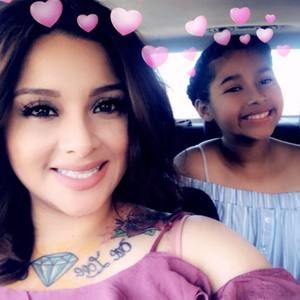 Meet your Posher, Queeny